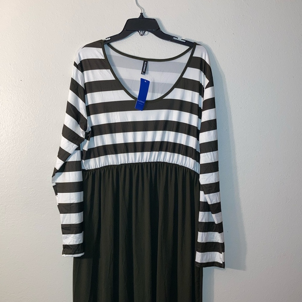 Long sleeve maxi dress